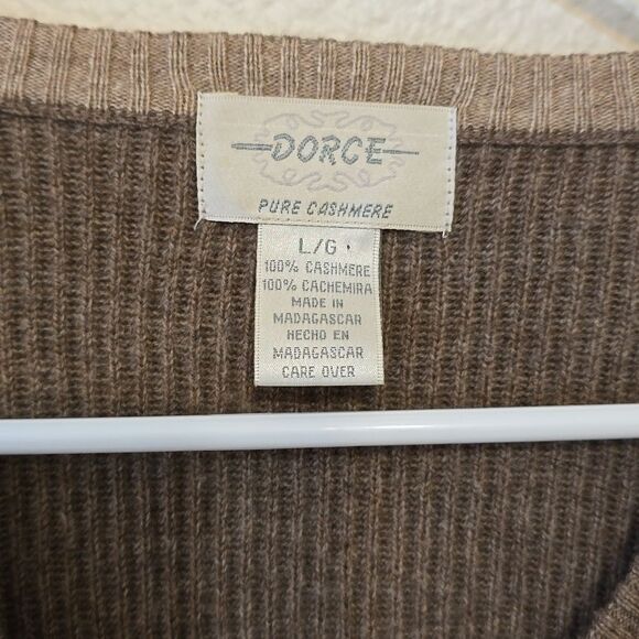 Dorce Pure Cashmere V Neck sweater size L - Picture 2 of 9
